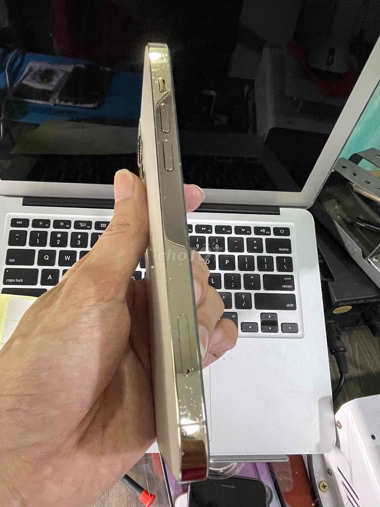 iPhone 12 Pro 128GB Vàng đẹp. Mua bán Điện thoại tại Quận Tân Bình Tp Hồ Chí Minh được đăng bởi Trần Gia Hưng hình 1