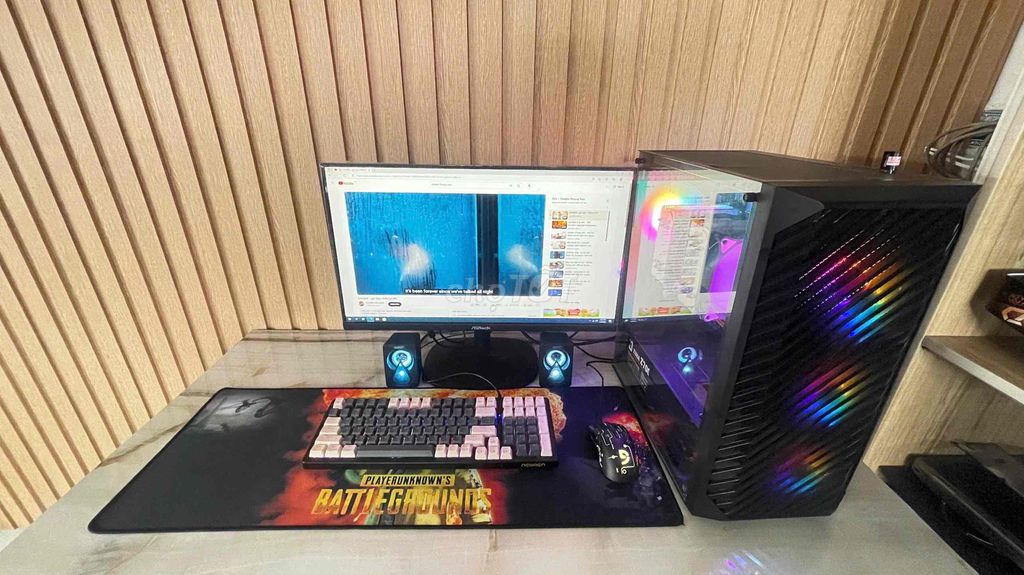 bán nhanh pc gaming giả lập . ok nhất