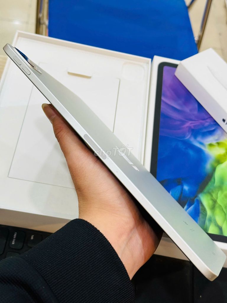 Loa Loa IPAD PRO 2020 256GB WIFI FULLBOX ZIN