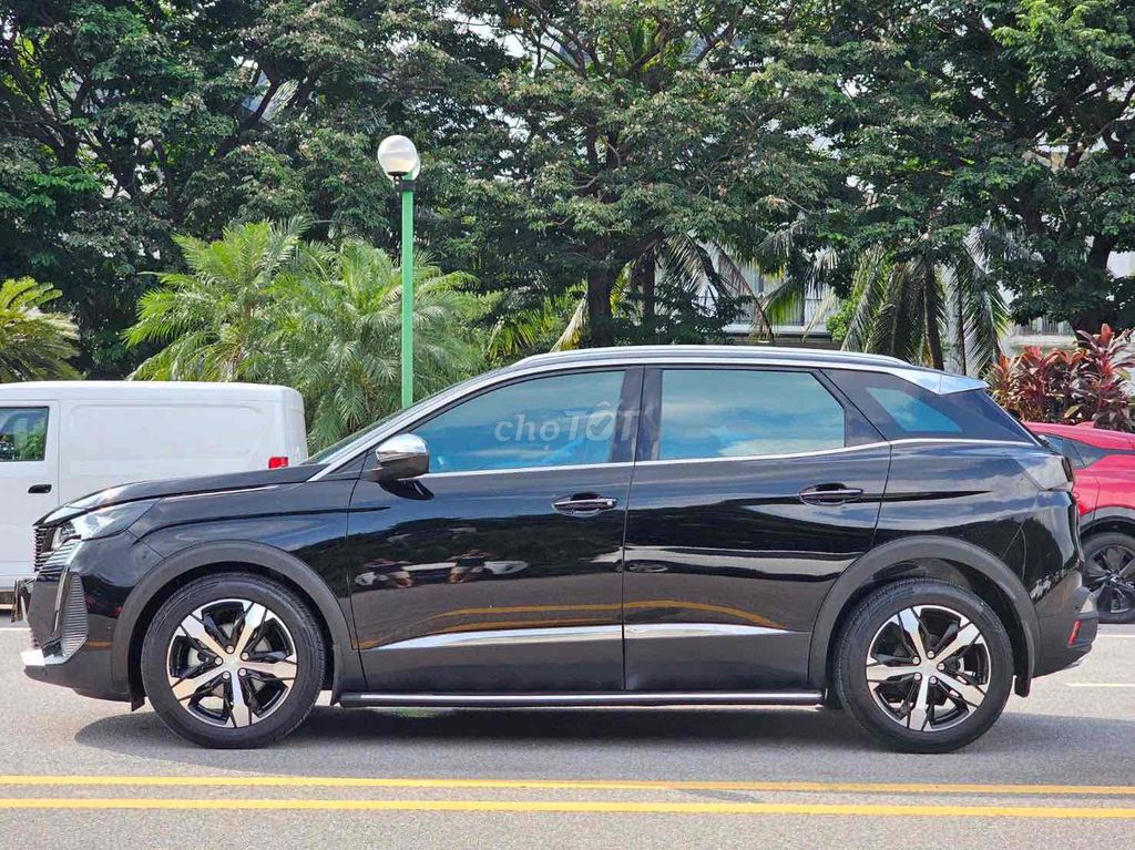 Peugeot 3008 PREMIUM T12/24 SIÊU MỚI
