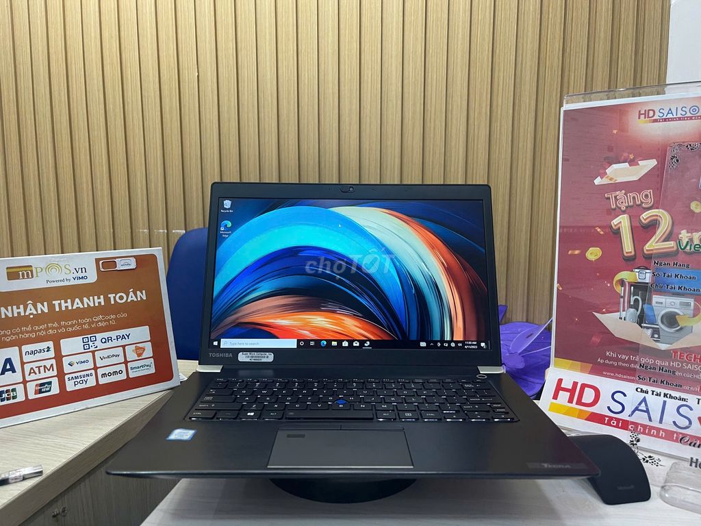 Toshiba Tecra X40-E i5 Ram 16GB 14 FHD nhẹ 1,2Kg