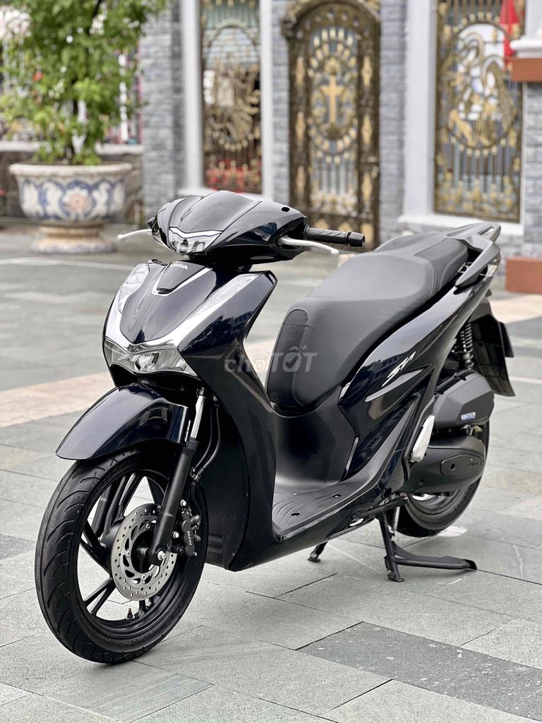 SH 125 2022 ĐEN BÓNG BSTP CHÍNH CHỦ CÓ BÁN GÓP. Mua bán Xe máy tại Thành phố Thủ Đức Tp Hồ Chí Minh được đăng bởi Hiếu  hình 8