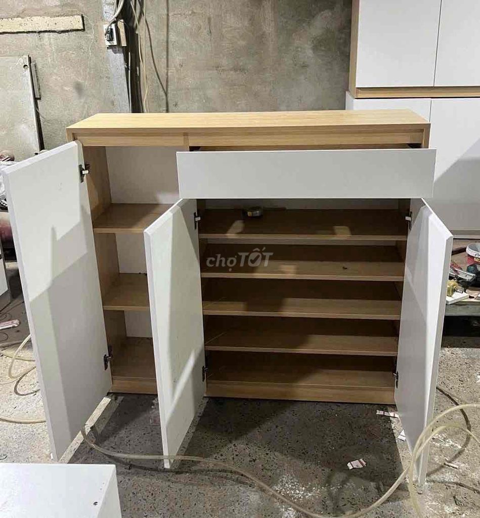 Tủ giày gỗ công nghiệp 1m x 1m2. Mua bán Tủ, kệ gia đình tại Quận Gò Vấp Tp Hồ Chí Minh được đăng bởi Minh chương hình 1