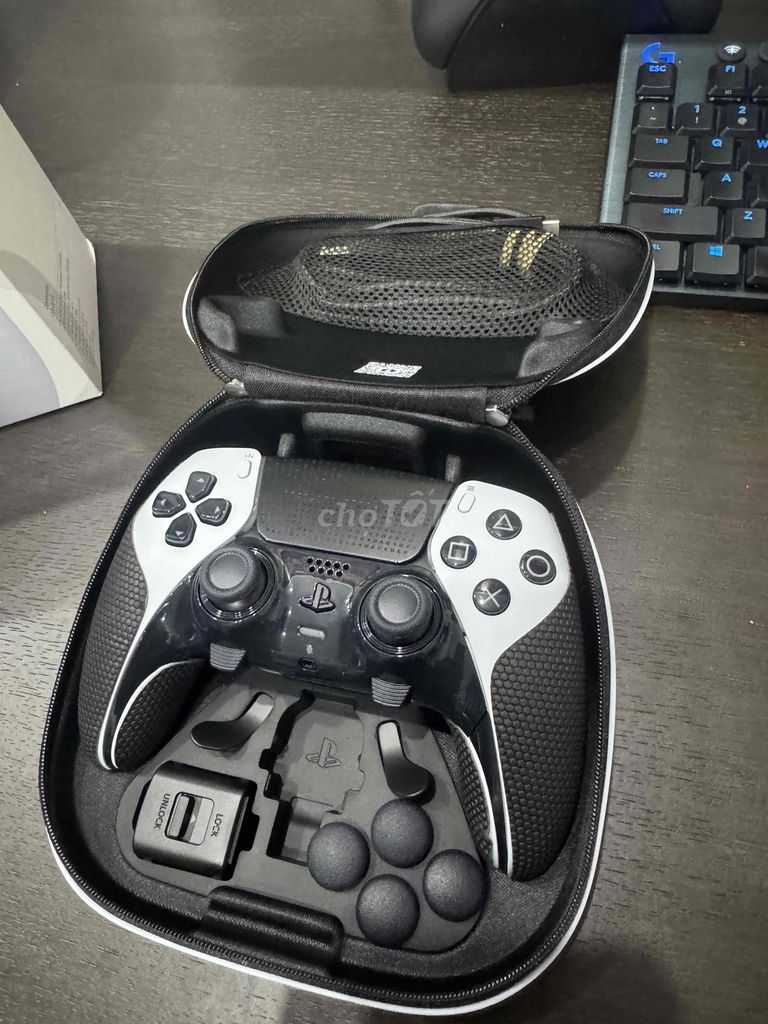 Tay cầm PS5 Pro Sony DualSense Edge Trắng. Mua bán Thiết bị chơi game tại Quận Gò Vấp Tp Hồ Chí Minh được đăng bởi Tạ Thiên Long hình 1