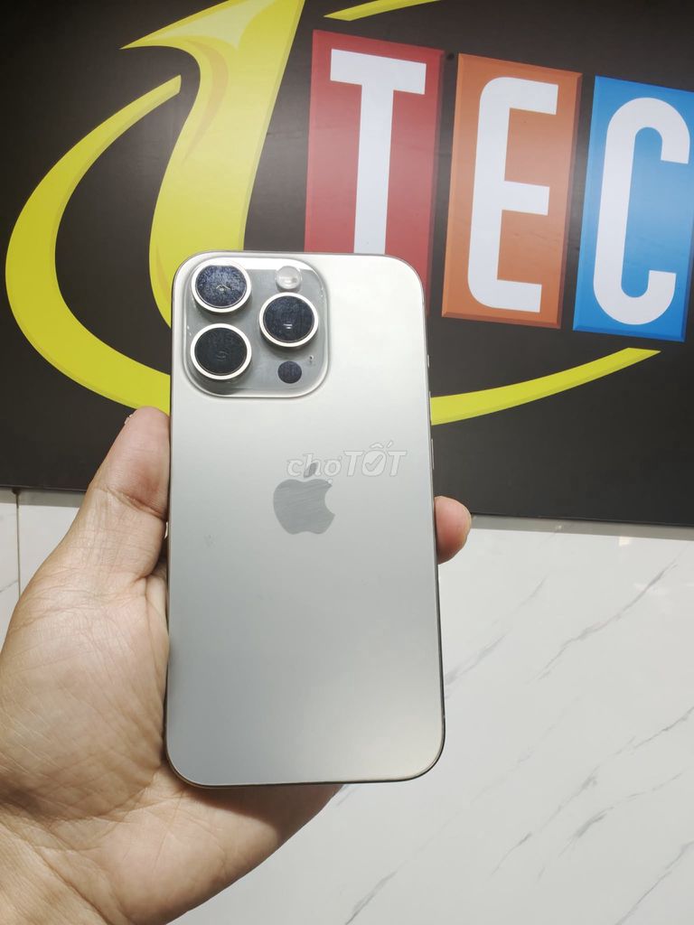 Apple iPhone 15 Pro Titan tự nhiên Nguyên rin. Mua bán Điện thoại tại Quận Thanh Khê Đà Nẵng được đăng bởi Itech ĐN hình 1