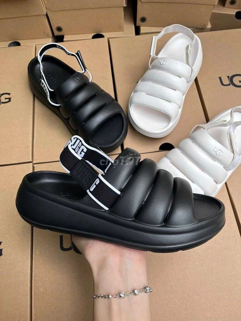 Dép sandal UGG nhựa Đen Trắng. Mua bán Giày dép tại Huyện Cần Giuộc Long An được đăng bởi Huong Phạm T  hình 1