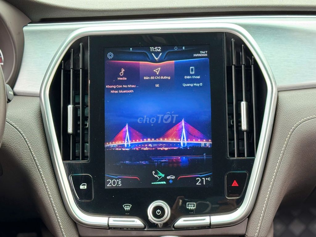 Vinfast 2020 Lux A bản Premium. Mua bán Ô tô tại Quận Thanh Xuân Hà Nội được đăng bởi Minh Chuyên hình 14