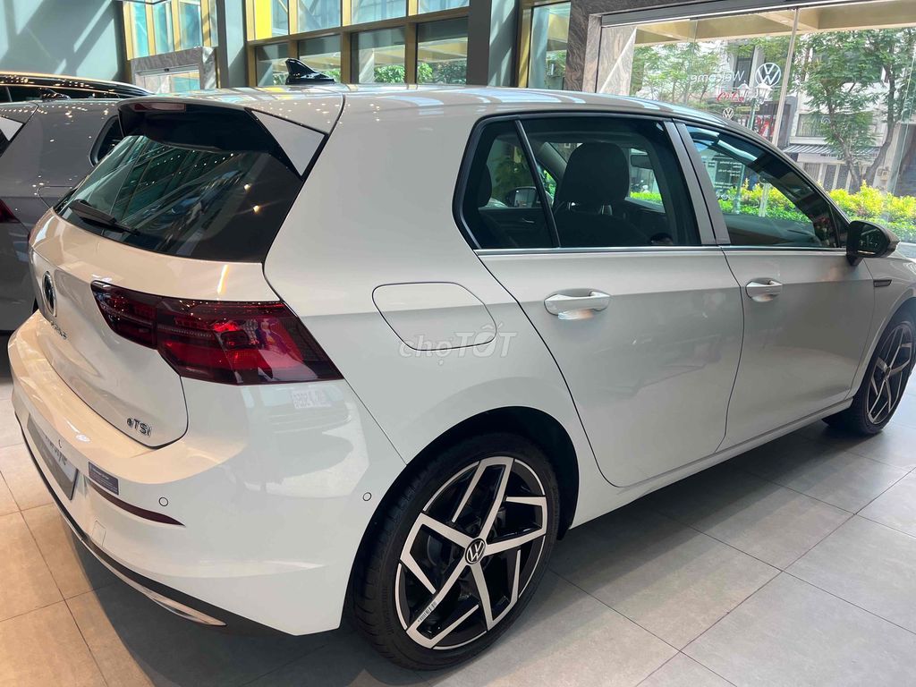 Volkswagen Golf 1.5 e TSI LIFE ✅ 898Triệu Xe  Đức. Mua bán Ô tô tại Quận 5 Tp Hồ Chí Minh được đăng bởi VOLKSWAGEN GOLDEN  hình 3
