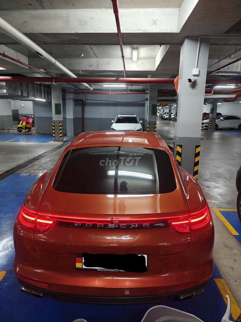 Porsche Panamera 99000km.. Mua bán Ô tô tại Quận Tân Phú Tp Hồ Chí Minh được đăng bởi IVY hình 1