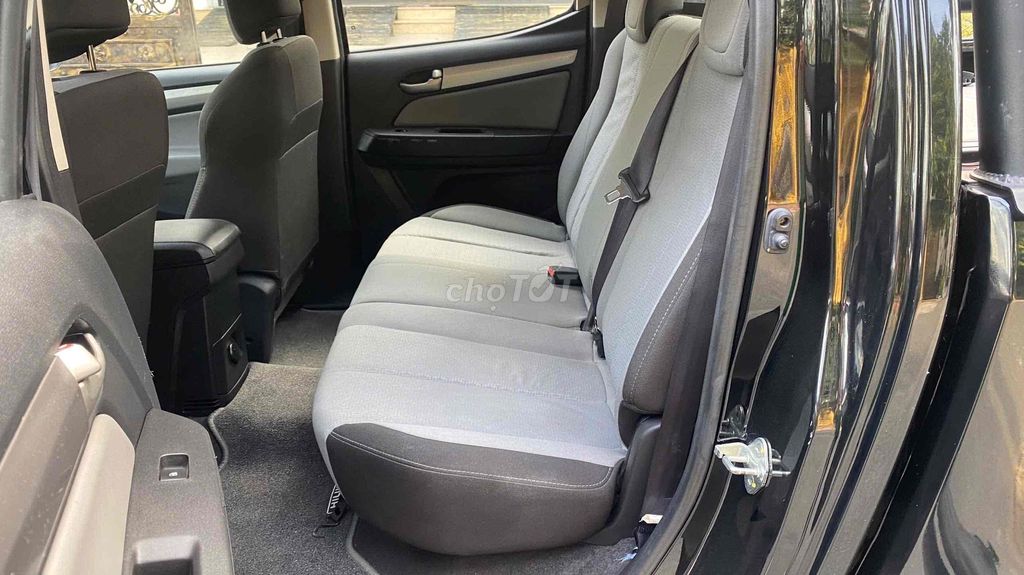 Chevrolet Colorado 2019 2.5AT 105.000km. Mua bán Ô tô tại Huyện Bình Chánh Tp Hồ Chí Minh được đăng bởi TAN THANH AUTO hình 4