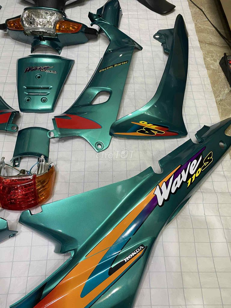 Bộ nhựa dàn áo & đèn xe Wave Thái màu Xanh Lục Bảo. Mua bán Phụ tùng xe tại Quận Cầu Giấy Hà Nội được đăng bởi Nguyễn Quang Huy hình 3