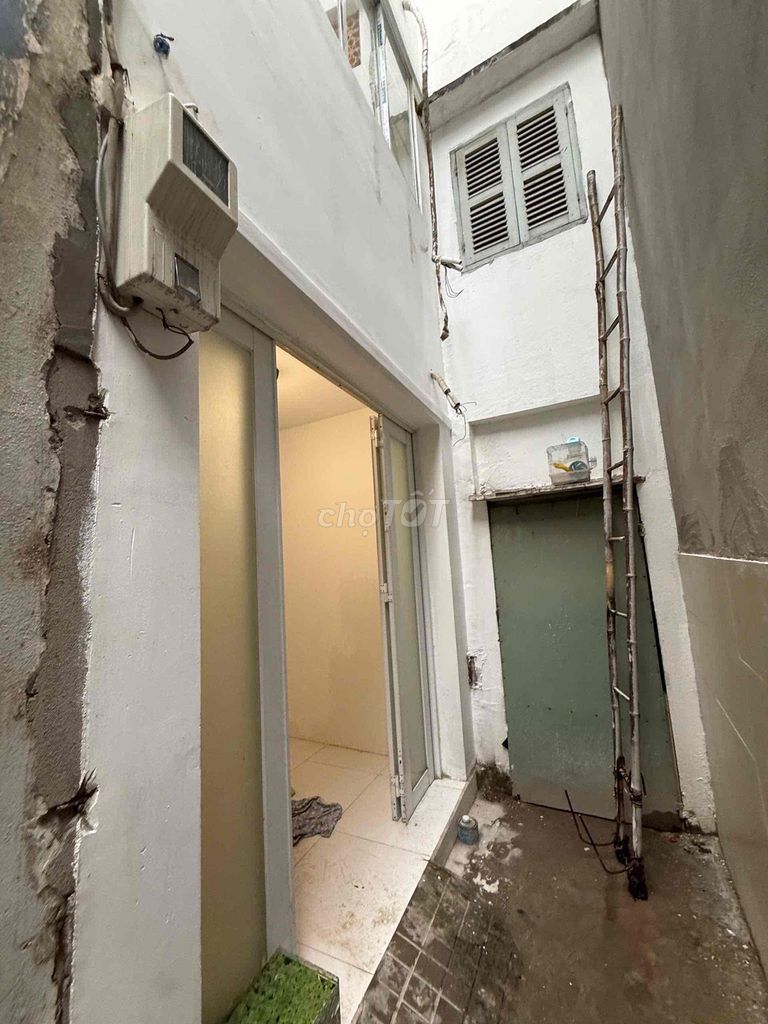 Аренда · Chung Cư Nguyễn Đình Chiểu · 2 комн. · 21 м² · Quận Hải Châu, ул. Đường Nguyễn Đình Chiểu