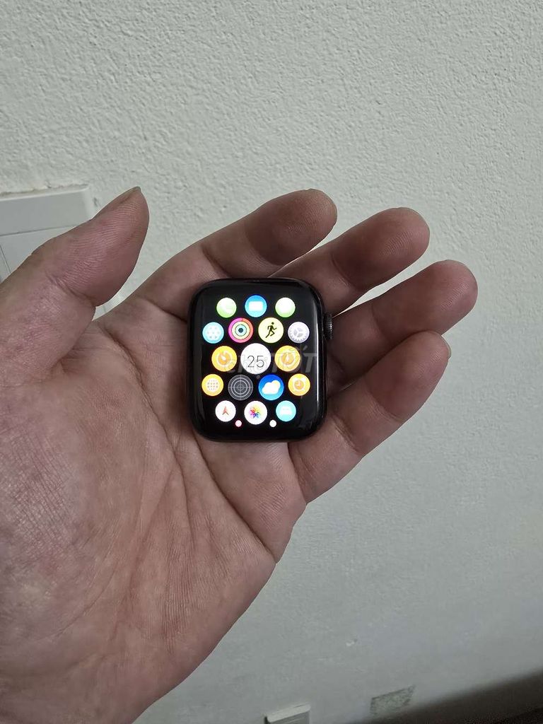 Apple Watch Sr6 44mm Rẻ