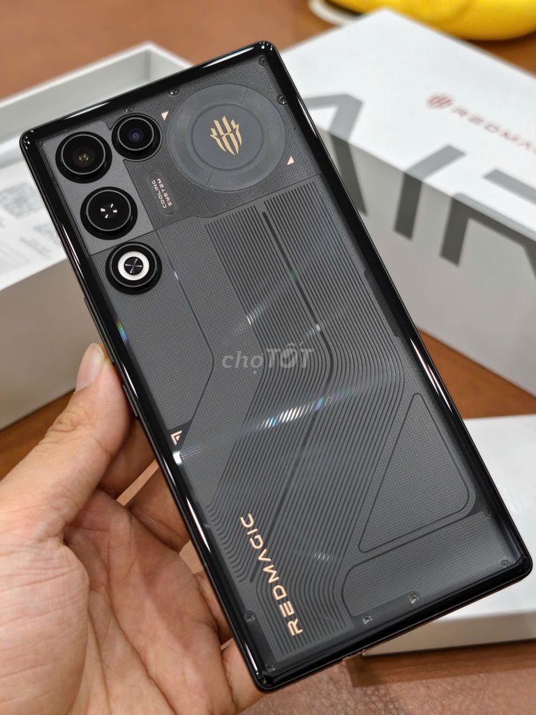 Nubia RedMagic 11 Air bản nội địa 12-256gb màu Đen. Mua bán Điện thoại tại Quận Đống Đa Hà Nội được đăng bởi Hn Store hình 1