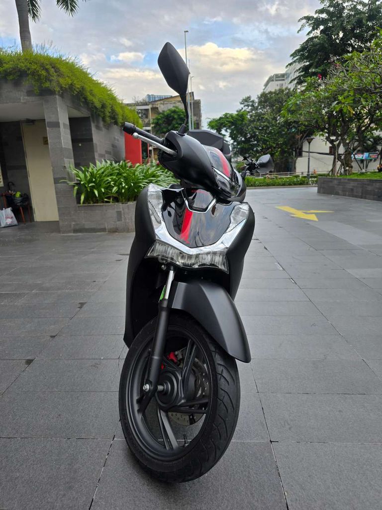 Honda SH160i 2023. Mua bán Xe máy tại Quận 4 Tp Hồ Chí Minh được đăng bởi jongmun hình 1