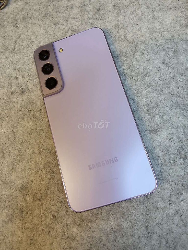 Galaxy S22 5G màu Tím bản Việt Nam sd 2sim 8/128gb. Mua bán Điện thoại tại Quận Thanh Xuân Hà Nội được đăng bởi NGUYỄN XIỂN TX HN  hình 1