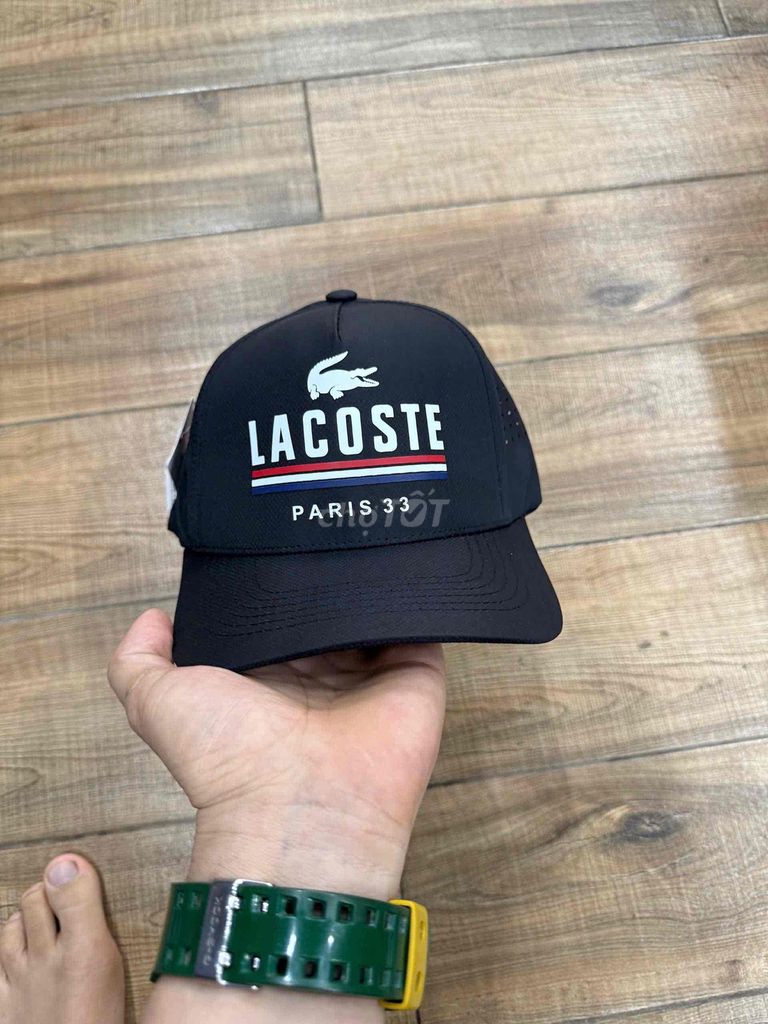 Mũ lưỡi trai Lacoste Đen. Mua bán Phụ kiện thời trang khác tại Huyện Chương Mỹ Hà Nội được đăng bởi Store Nguyễn Thắng Thời Trang Nam hình 1