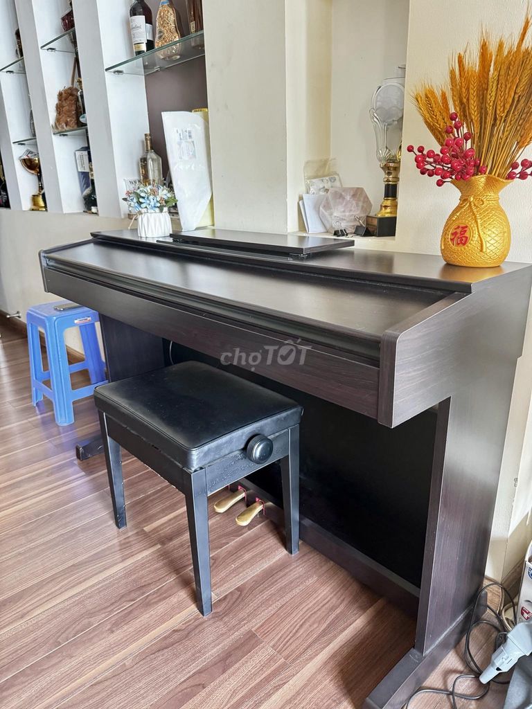 Đàn Piano Điện Yamaha YDP-143R đời 2016.