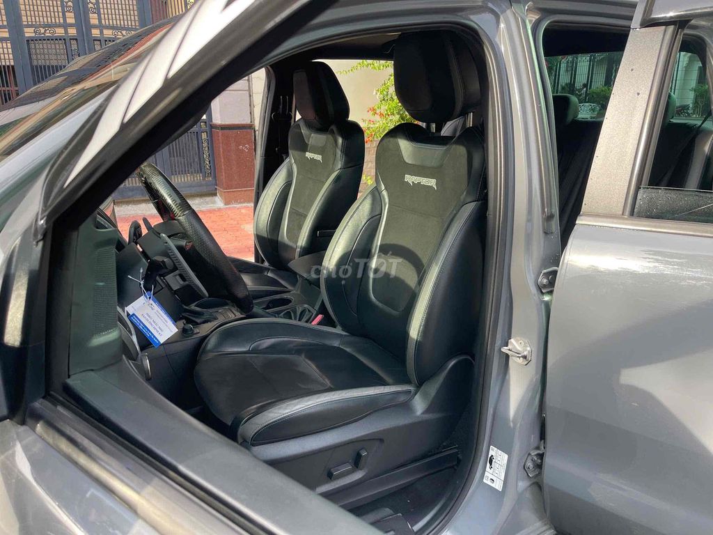 Ford Ranger 2020 RAPTOR  - 9700 km. Mua bán Ô tô tại Quận Bình Tân Tp Hồ Chí Minh được đăng bởi Hoàng Long  hình 4