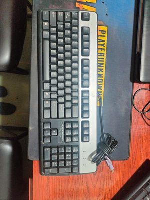 Bàn phím HP  Bền bỉ, giá sốc chỉ 70K. Mua bán Phụ kiện (Màn hình, Chuột...) tại Thành phố Buôn Ma Thuột Đắk Lắk được đăng bởi Dương Lê