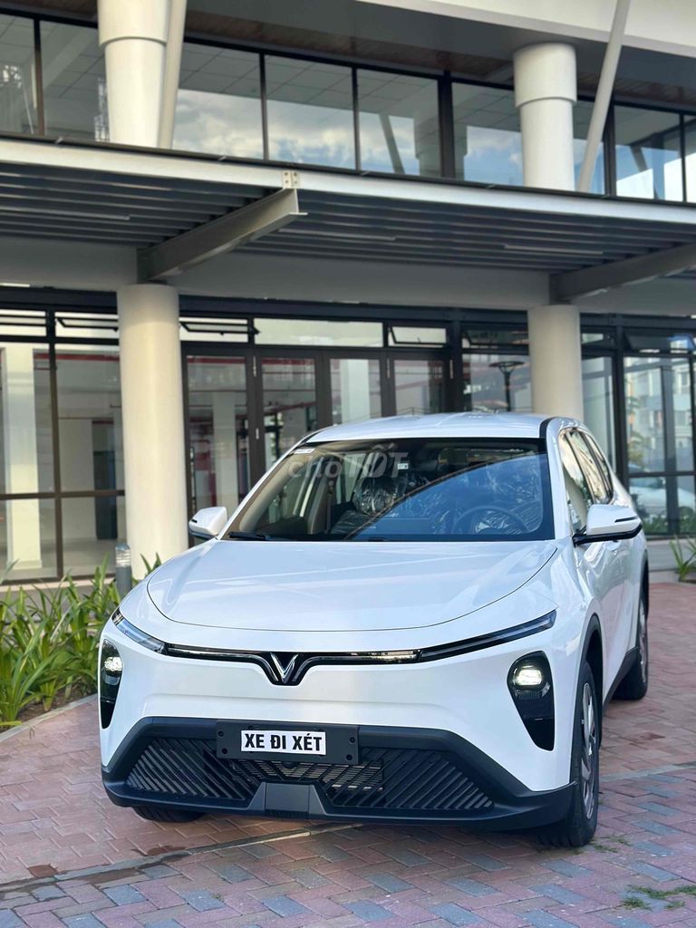 VinFast Limo Green 2025 màu trắng. Mua bán Ô tô tại Quận Cái Răng Cần Thơ được đăng bởi Phương Mai VinFast hình 4