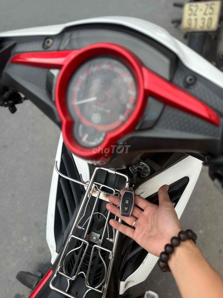 Exciter 135 2014 B65 GÓP CẦN CCCD ĐỦ 18 TRẢ 0₫. Mua bán Xe máy tại Quận Ninh Kiều Cần Thơ được đăng bởi XE MÁY HOÀNG YẾN hình 7