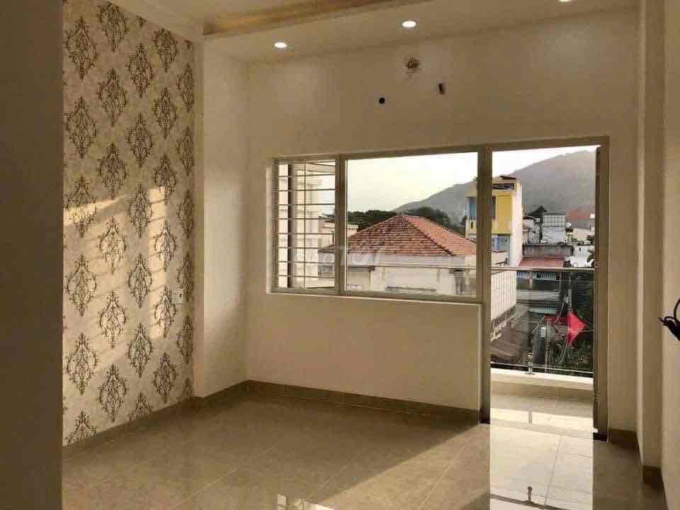 Chủ kí gửi bán gấp nhà đẹp Thoại Ngọc Hầu,Tân Phú,51m2, giá 3 tỉ 580. Mua bán nhà ở tại Quận Tân Phú Tp Hồ Chí Minh được đăng bởi Hoàng Phước Dũng hình 4