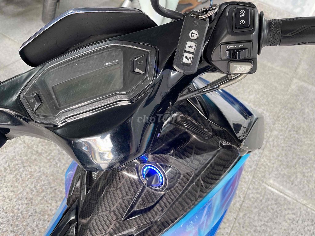 Ex 150cc kiểng. Body hạng nặng. Xe đẹp.❤️. Mua bán Xe máy tại Quận 12 Tp Hồ Chí Minh được đăng bởi LeeteeHung hình 12