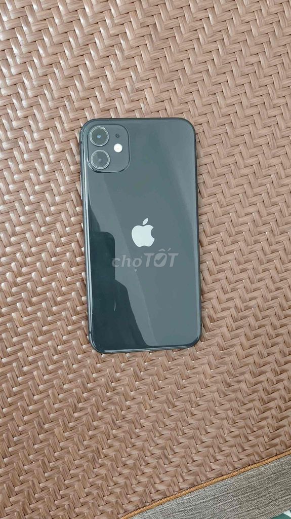Apple iPhone 11 64GB Đen 100%. Mua bán Điện thoại tại Huyện Thanh Oai Hà Nội được đăng bởi Nguyen van Thuy hình 1