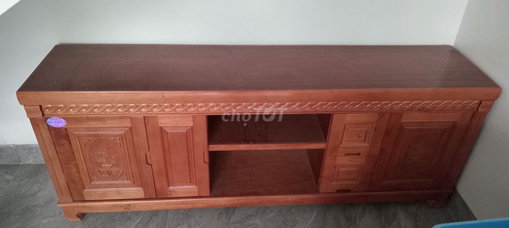 Tủ tivi Gỗ Nâu thiết kế đơn giản. Mua bán Tủ, kệ gia đình tại Huyện Gia Lộc Hải Dương được đăng bởi TAO VU hình 1