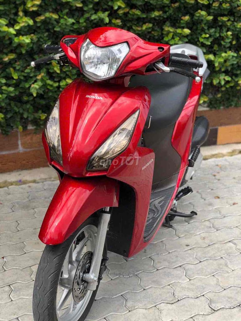 Vision 2017,bstp,chính chủ,xe đẹp leng keng,zin êm. Mua bán Xe máy tại Quận 7 Tp Hồ Chí Minh được đăng bởi Trung Anh hình 6