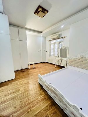 Cho thuê nhà riêng ngõ 795 Trương Định - 35m2 - 4 ngủ