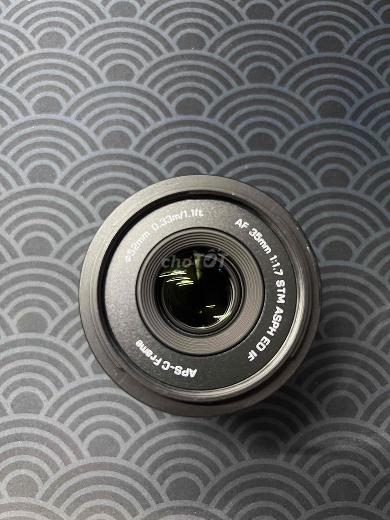 Ống kính Viltrox 35mm f/1.7 Đen Mới 99.9%. Mua bán Máy ảnh, Máy quay tại Thành phố Thuận An Bình Dương được đăng bởi Vinh NT hình 1