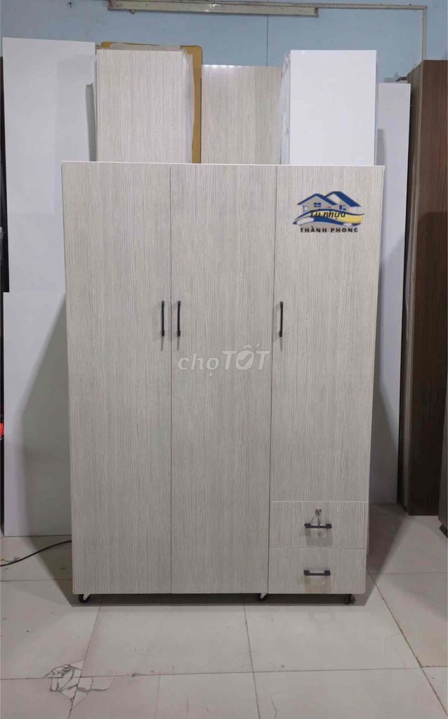 Tủ quần áo Nhựa Đài Loan Vân gỗ 1m23x1m80. Mua bán Tủ, kệ gia đình tại Thành phố Thủ Đức Tp Hồ Chí Minh được đăng bởi Ngọc Lan hình 1