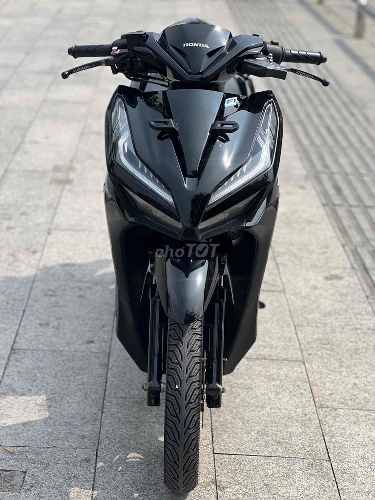 Honda Vario 150 2020 Đen Sporty 18000 km. Mua bán Xe máy tại Quận 11 Tp Hồ Chí Minh được đăng bởi Hưng Từ hình 3