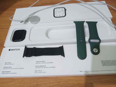 Cần bán Apple Watch Serie 7