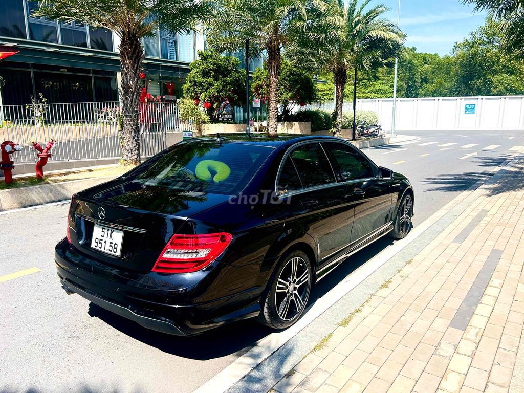 Mercedes Benz C Class 2013 C250 - 80000 km