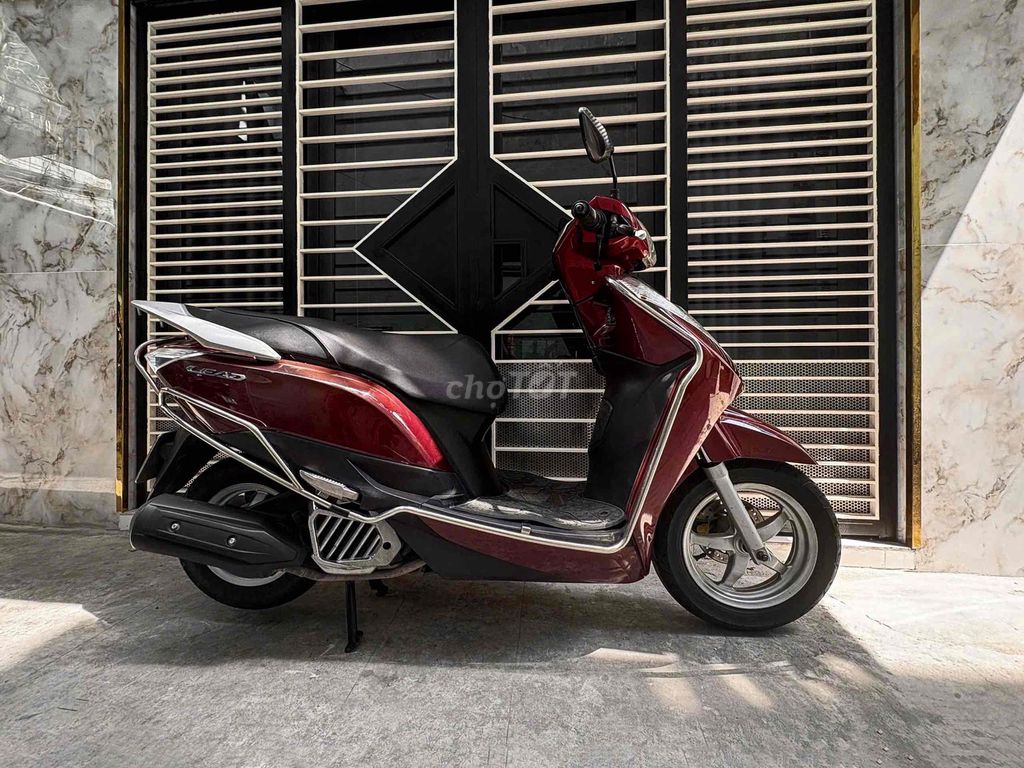 Lead 125 đề từ màu đỏ đô cần bán. xe đep máy êm. Mua bán Xe máy tại Quận 11 Tp Hồ Chí Minh được đăng bởi Anh Bên hình 1
