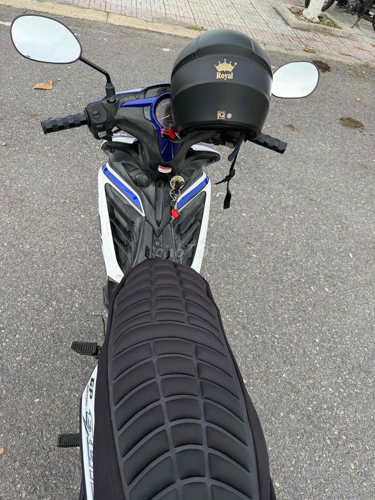 Cần bán xe Yamaha 135cc (2016)  📌 Đặc điểm chính:. Mua bán Xe máy tại Thành phố Nha Trang Khánh Hòa được đăng bởi Serek Mike hình 6