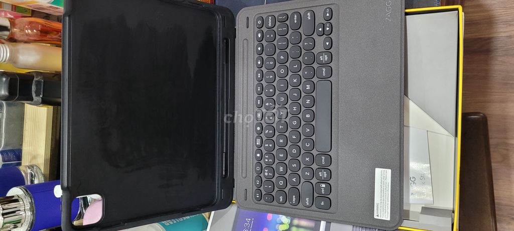 Bao da kiêm bàn phím Zagg Slim Book Go. Mua bán Máy tính bảng tại Quận Cầu Giấy Hà Nội được đăng bởi Phạm Huy hình 1
