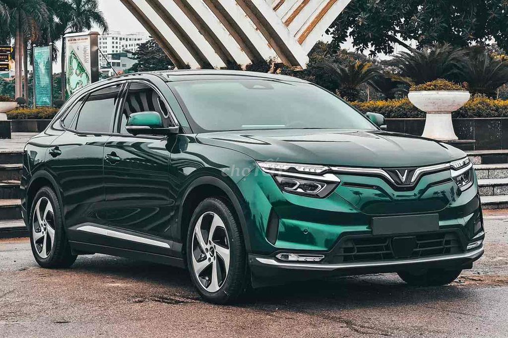 VinFast VF8 2024 S (Kèm pin) - 10 km. Mua bán Ô tô tại Quận Hoàn Kiếm Hà Nội được đăng bởi Vinfast Ocean Park Gia Lâm Hà Nội hình 1
