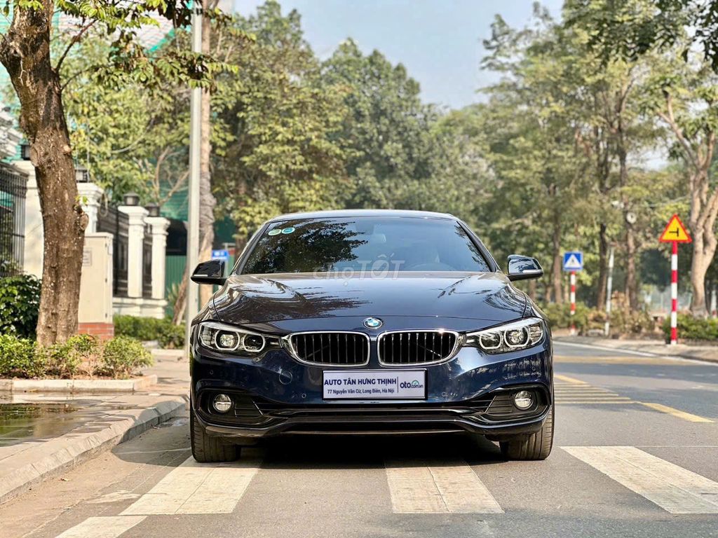 BMW 4 Series 420i 4V11 mui trần model 2019