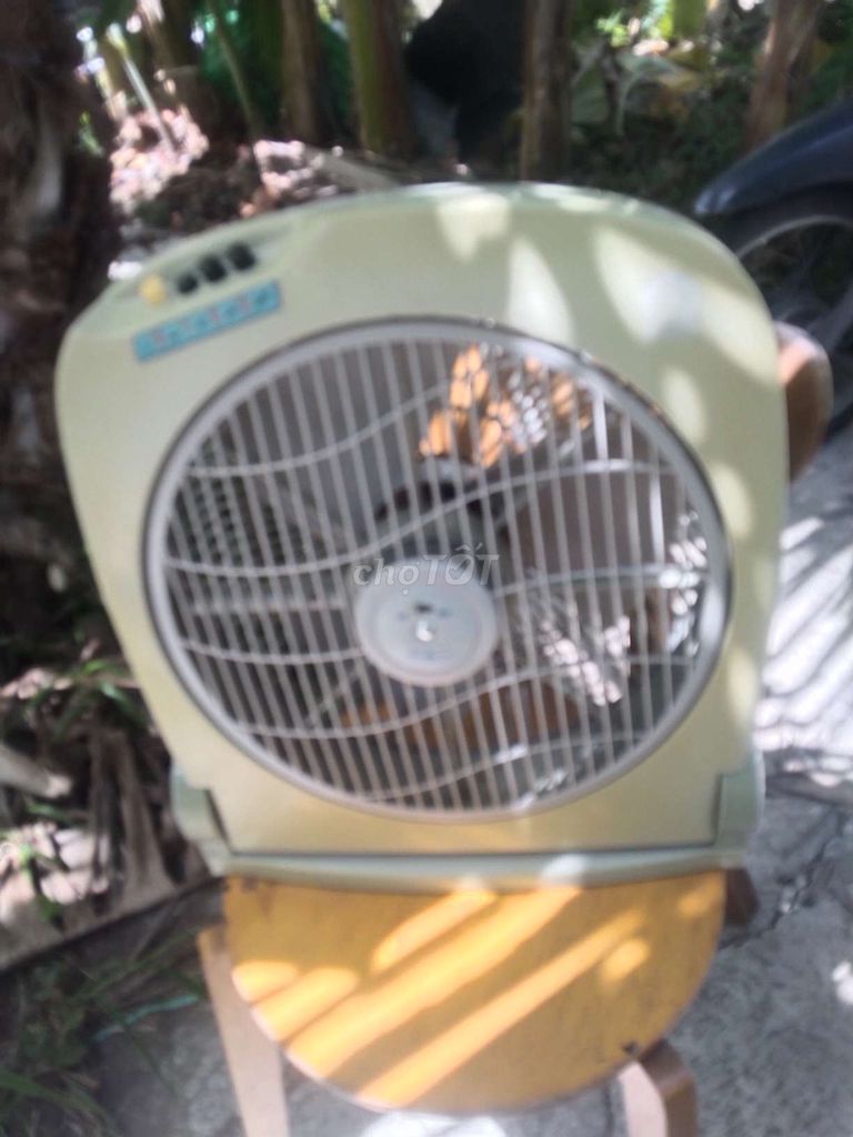 Quạt hộp mô tơ dây đồng. Mua bán Quạt tại Huyện Châu Thành Bến Tre được đăng bởi Nguyễn Hoàng Thái Tâm  hình 1
