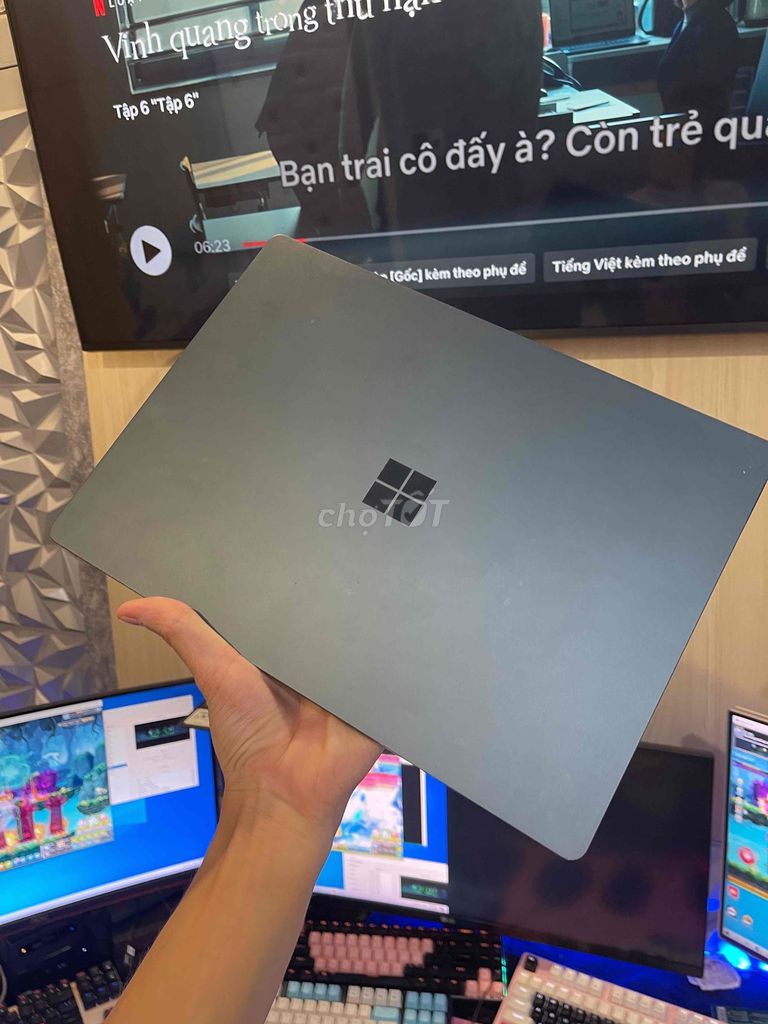 Surface laptop 2 i5 8250u 8/256gb