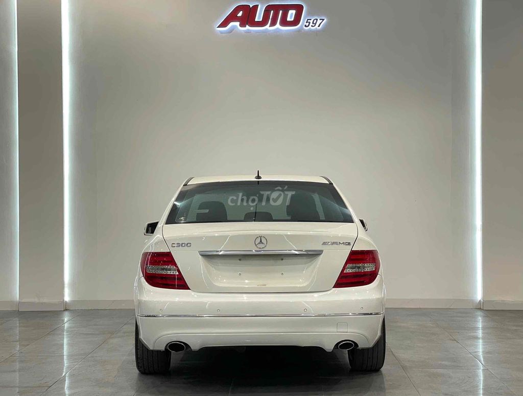 Mercedes Benz C Class 2012 - 56000 km. Mua bán Ô tô tại Thành phố Thái Nguyên Thái Nguyên được đăng bởi Hồng Phương Auto  Auto 597 hình 3