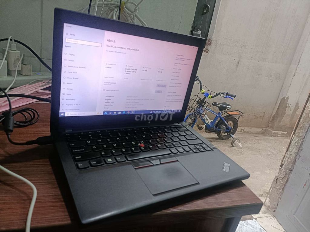 Lenovo ThinkPad i7-6600U 8GB/256GB Đen. Mua bán Laptop tại Thành phố Thủ Đức Tp Hồ Chí Minh được đăng bởi Sony hình 1