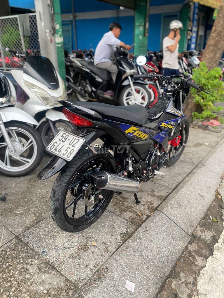 Suzuki Satria 2020 mới 90% Bstp chính chủ. Mua bán Xe máy tại Quận Tân Phú Tp Hồ Chí Minh được đăng bởi Tuanduy hình 2