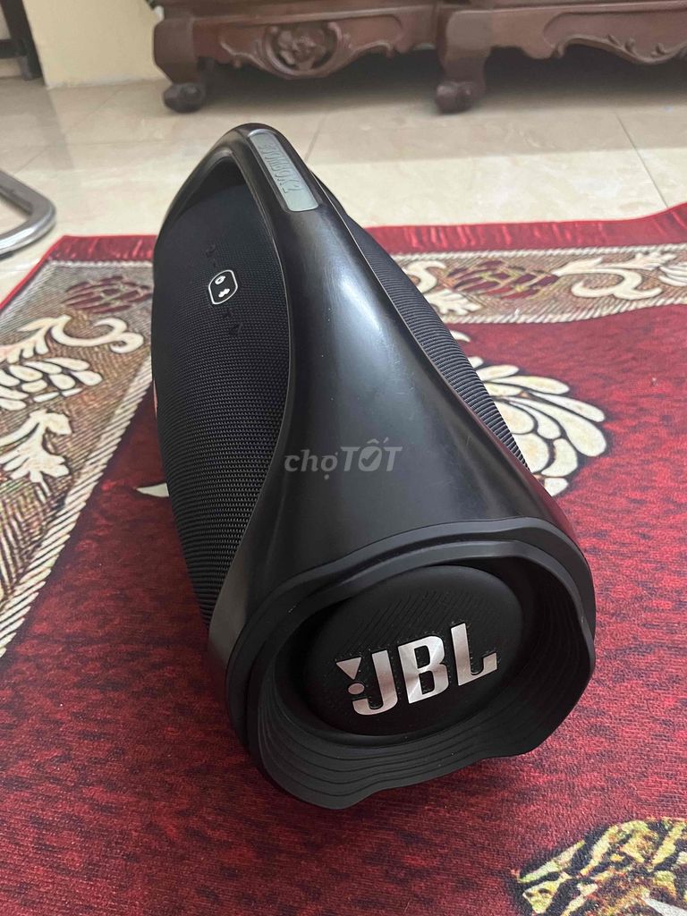 loa jbl boombox2