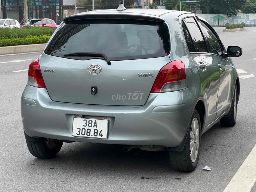 Toyota Yaris 2010 1.3 At. Mua bán Ô tô tại Quận Cầu Giấy Hà Nội được đăng bởi Cửa hàng Đại Tín Auto hình 10
