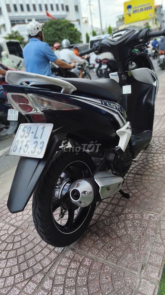 Luvias 125cc 2014 bs 59l1-81533. Mua bán Xe máy tại Quận Phú Nhuận Tp Hồ Chí Minh được đăng bởi xe39com hình 5